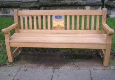 Epping listening bench